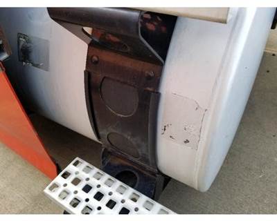 Volvo VNL Fuel Tank Strap / Bracket