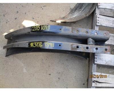 Volvo VNL Fuel Tank Strap / Bracket