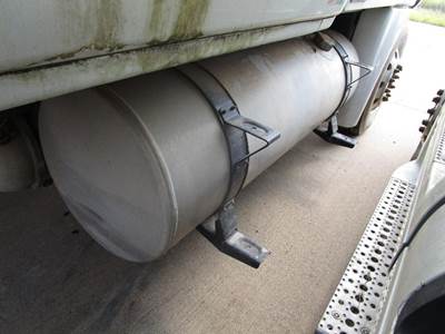 Freightliner Cascadia 125 Right Fuel Tank