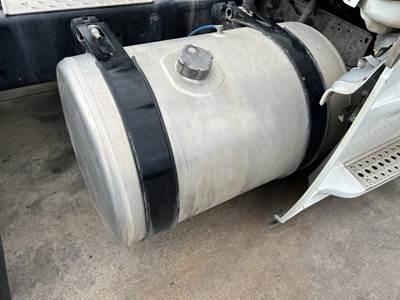 Freightliner Cascadia 125 Right Fuel Tank