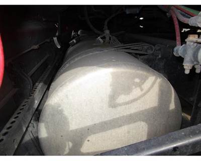 Freightliner Cascadia Left Fuel Tank for a Freightliner CASCADIA 125