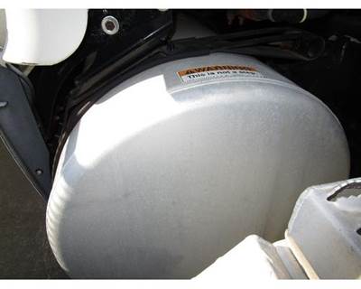 Freightliner Cascadia Left Fuel Tank for a Freightliner CASCADIA 132