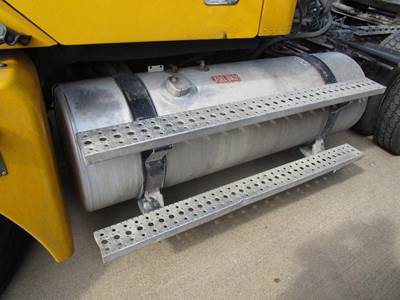 Freightliner Columbia 120 Left Fuel Tank