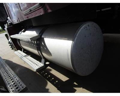 Freightliner Columbia 120 Left Fuel Tank