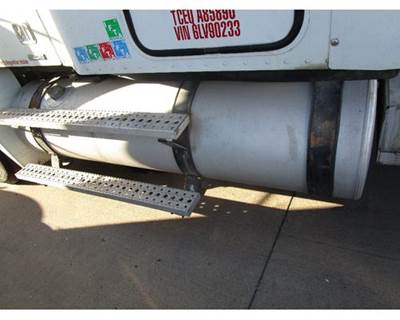Freightliner Columbia 120 Left Fuel Tank