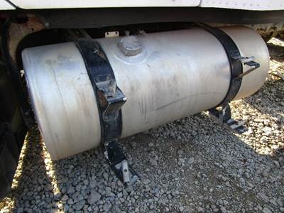 Freightliner ST120 Left Fuel Tank