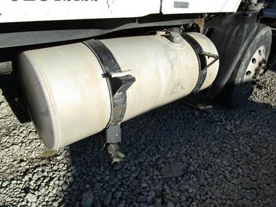 Freightliner ST120 Right Fuel Tank