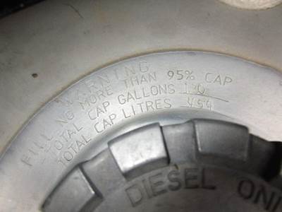 Kenworth T600 Right Fuel Tank