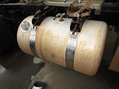 Peterbilt 386 Right Fuel Tank