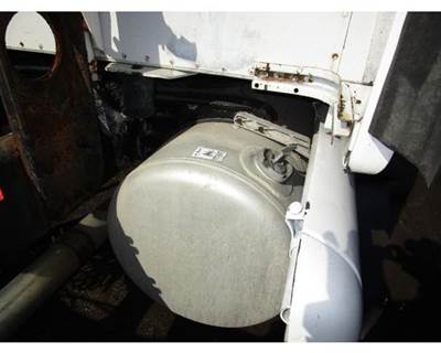 Peterbilt 387 Right Fuel Tank