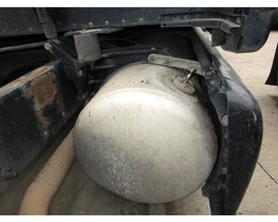 Peterbilt 387 Right Fuel Tank