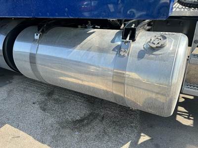 Peterbilt 579 Fuel Tank