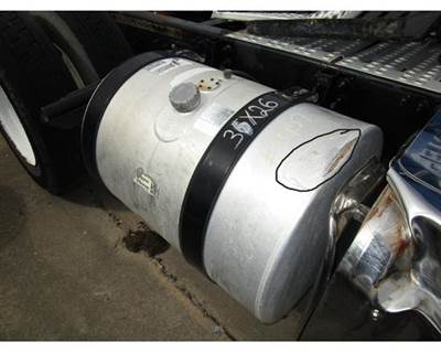 Volvo VNL Right Fuel Tank