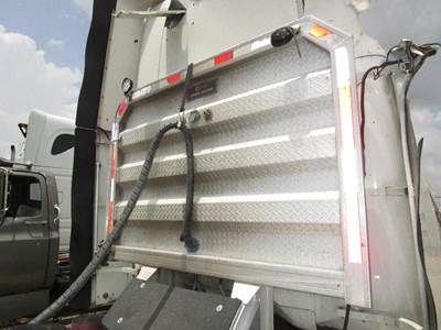 Freightliner Classic Headache Rack for a Freightliner FLD132 XL CLASSIC