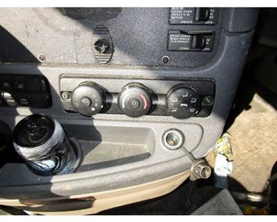 Freightliner Cascadia Heater / AC Temp Control for a Freightliner CASCADIA 125