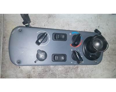 Used Freightliner Columbia Sleeper Cab Temperature Control Panel