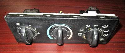 Freightliner FL50 Heater / AC Temp Control