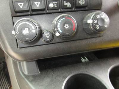 International LT625 Heater / AC Temp Control