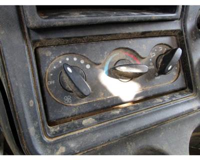 Used 2012 International ProStar Heater / AC Temperature Control Unit