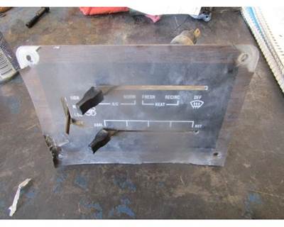 Used Kenworth K100 AC Temperature Control