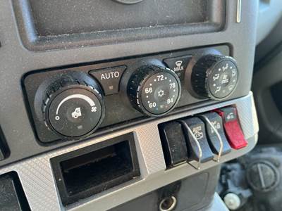 Kenworth T680 Heater / AC Temp Control
