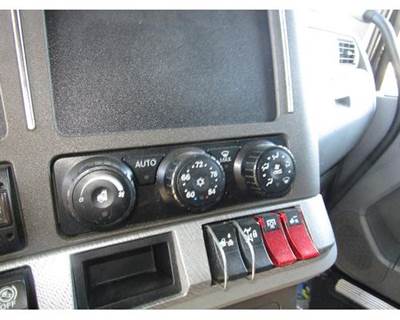 Kenworth T680 Heater / AC Temp Control