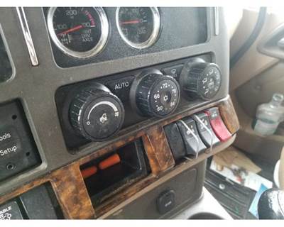 2014 Kenworth T680 Temperature Control Unit