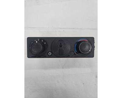 Used 2019 Kenworth T680 Sleeper Temperature Control, Part # F21-1035