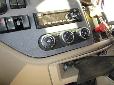 Peterbilt 579 Heater / AC Temp Control