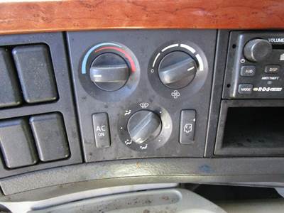 Volvo VNL Heater / AC Temp Control