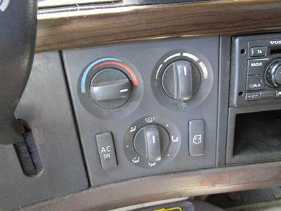 Volvo VNL Heater / AC Temp Control