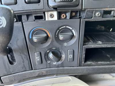Volvo VNL Heater / AC Temp Control