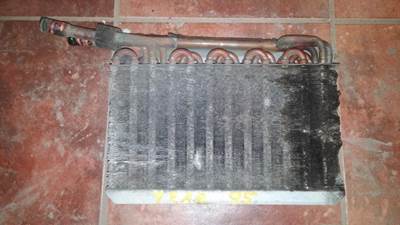 Freightliner FLD120 Heater Core