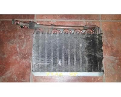 Freightliner FLD120 Heater Core