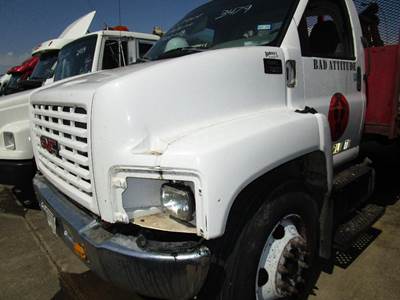 GMC C7500 Hood