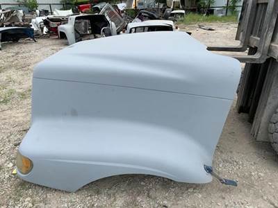 International 9400 C/W/S Hood