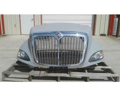 Reconditioned International ProStar Hood Complete with Grille and Headlights