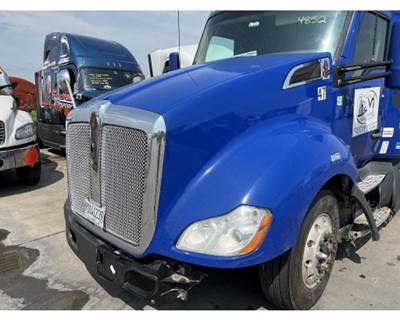 Used 2017 Kenworth T680 Hood Assembly 55" Down Center with Headlights, Grille, Mirror