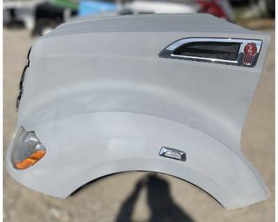 Used Kenworth T680 Hood w/ Headlights & Grille (No Grille Crown)