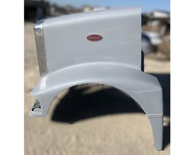 Reconditioned Peterbilt 377 SFA Hood with Grille, No Headlights