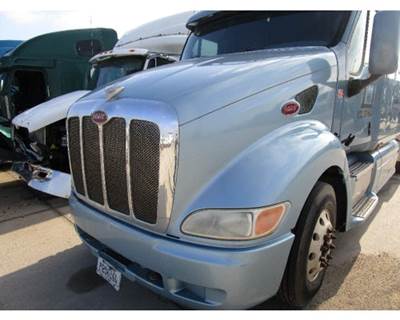 Used 2007 Peterbilt 387 Hood Assembly 58" Center, Setback Axle w/ Headlights & Grille