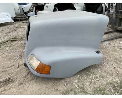 Reconditioned Volvo VNL Hood with Headlights, No Grille