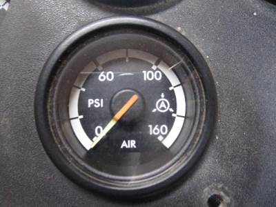 Freightliner Cascadia Instrument Panel Cluster