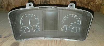 Freightliner Cascadia Instrument Panel Cluster