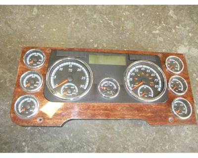 Freightliner Cascadia Instrument Panel Cluster