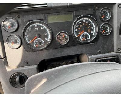 Freightliner Cascadia Instrument Panel Cluster for a Freightliner CASCADIA 125
