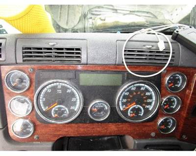 Freightliner Cascadia Instrument Panel Cluster for a Freightliner CASCADIA 125