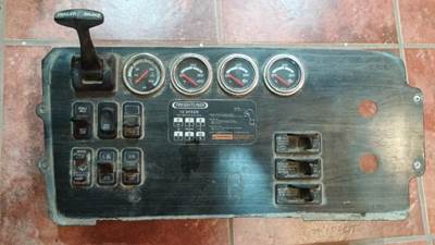 Freightliner Columbia Instrument Panel Cluster