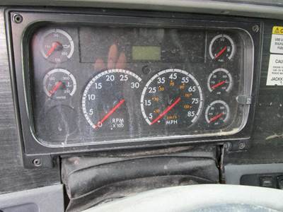 Freightliner Columbia Instrument Panel Cluster for a Freightliner COLUMBIA 120