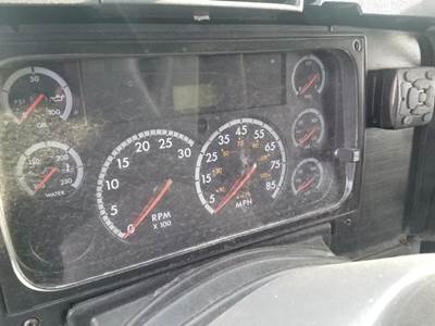 Freightliner Columbia Instrument Panel Cluster for a Freightliner COLUMBIA 120
